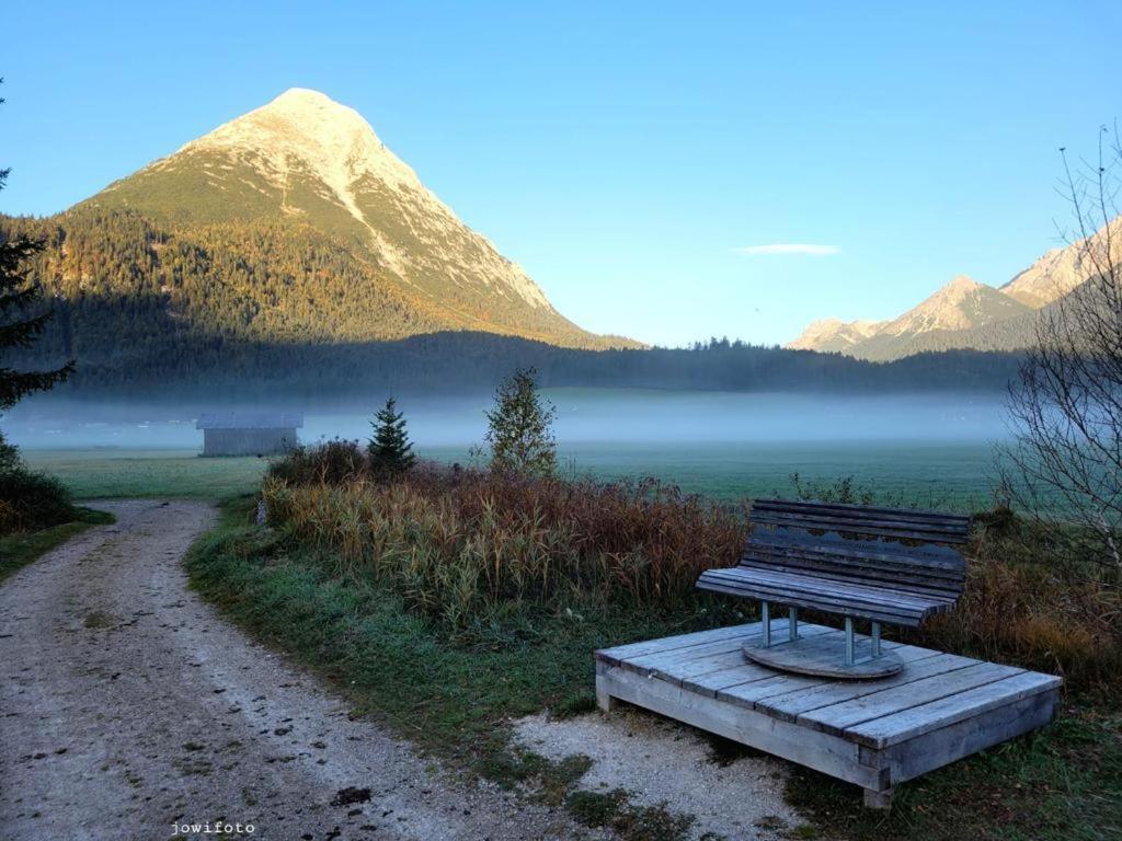 Alpenchalet Im Leutaschtal Exteriör bild